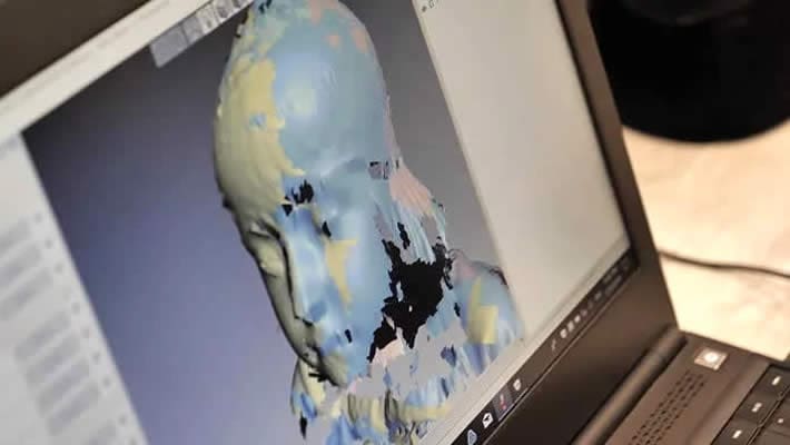 Real time Artec Eva scan of Imogen in Artec Studio software - Cerebra