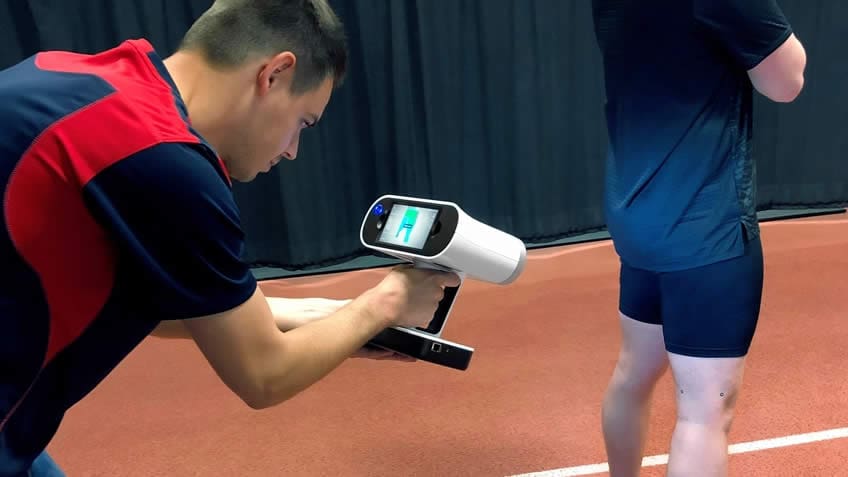 Central Scanning Artec 3D scanning session with athletes